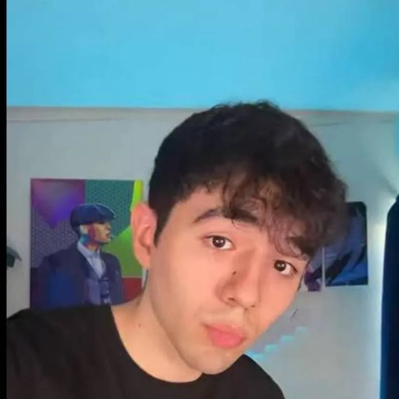 chat with ai character: Betillo 💙