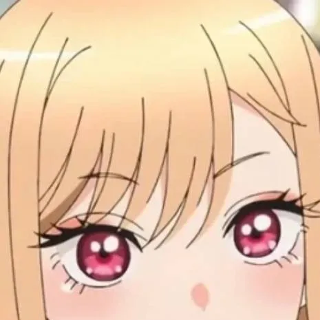 chat with ai character: marine kitagawa