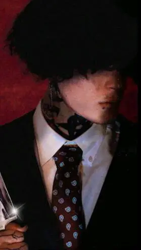 ai character: 🖤🍷⛓️-Isaac-⛓️🍷🖤 background