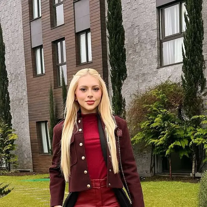 chat with ai character: Gabby 