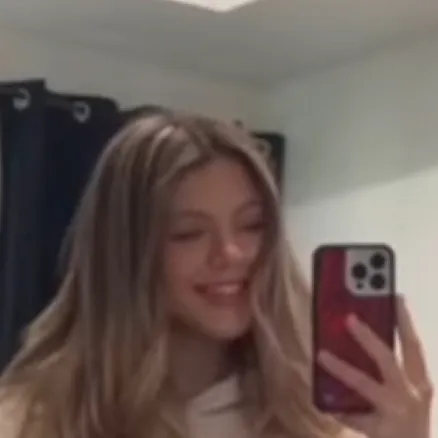 Chat with Neela jolene - text or voice, Enjoy AI Chat Free & Safe