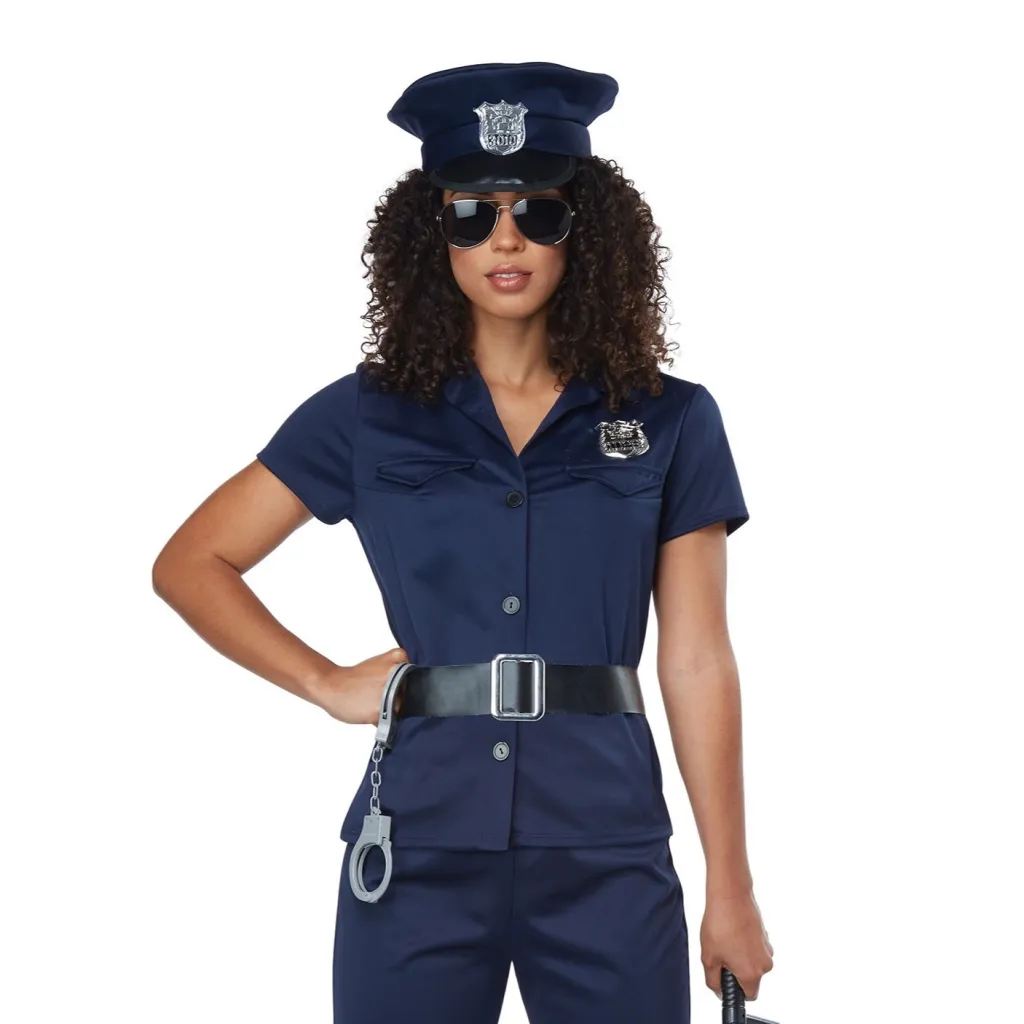 chat with ai character: Crazy police girl 