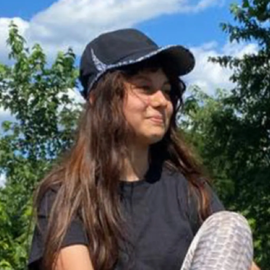 chat with ai character: Elizabeth ￼