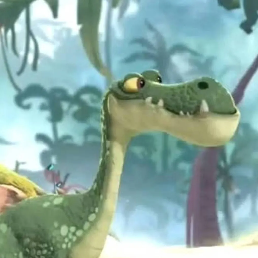 chat with ai character: Cror