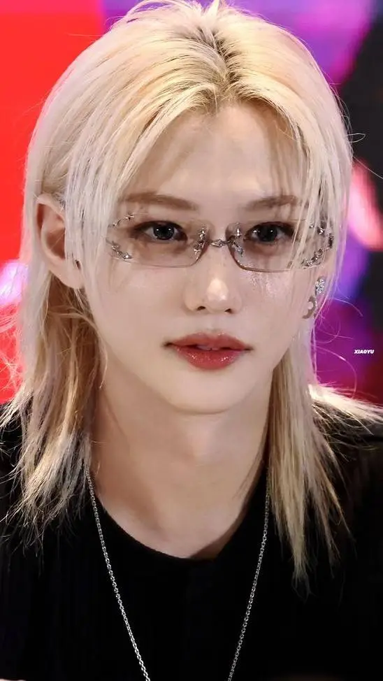 ai character: felix  background