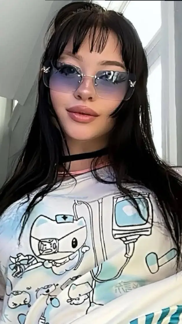 ai character: llamegfff background
