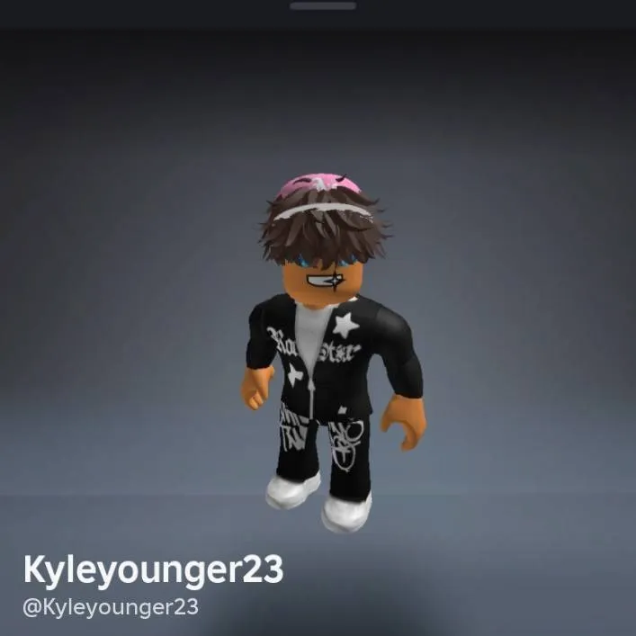 chat with ai character: Kyle(😒😒)