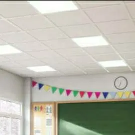 chat with ai character: sala de aula
