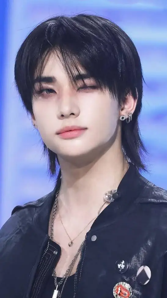Talkie AI - Chat with Hyunjin✨