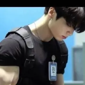 chat with ai character: Jungkook