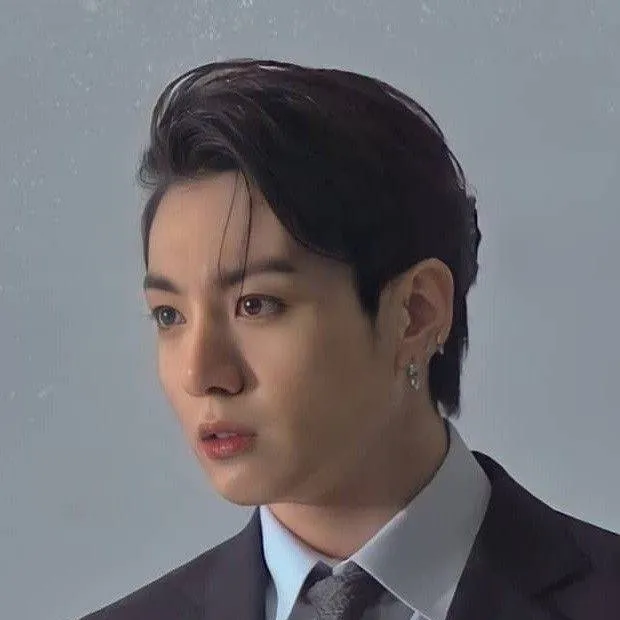 chat with ai character: Jungkook