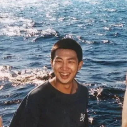 chat with ai character: kim namjoon 