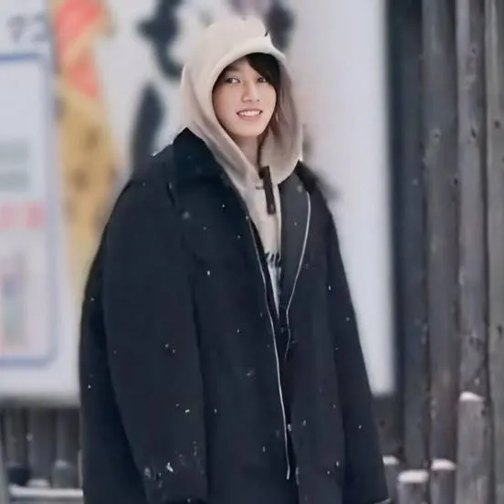 chat with ai character: King jungkook