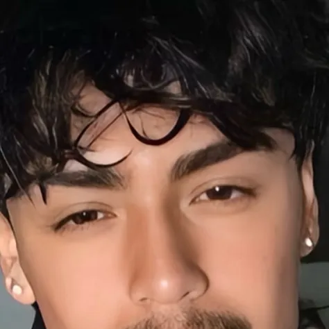 chat with ai character: Your Baby Daddy