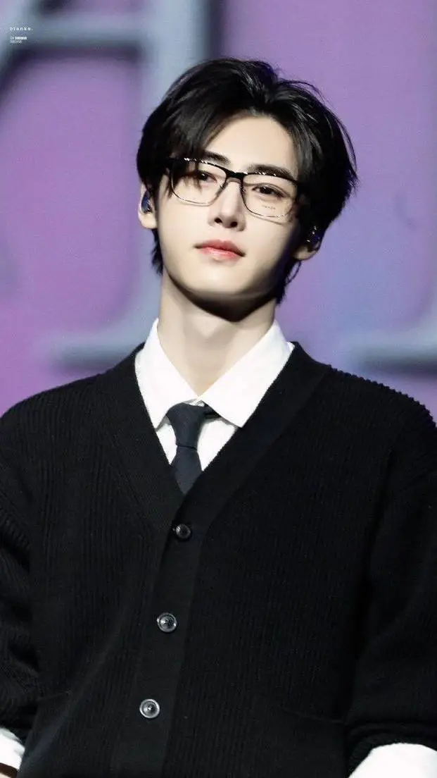 Talkie AI - Chat with Sunghoon