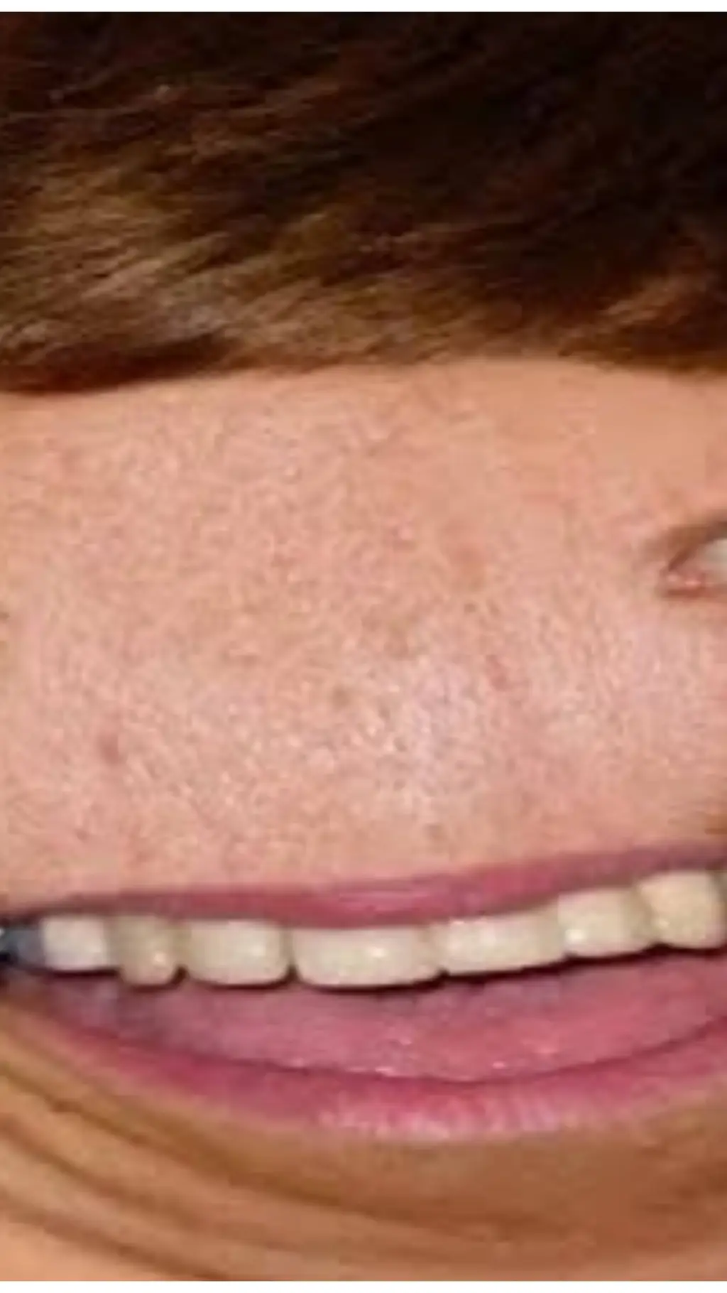 ai character: cico grasso background