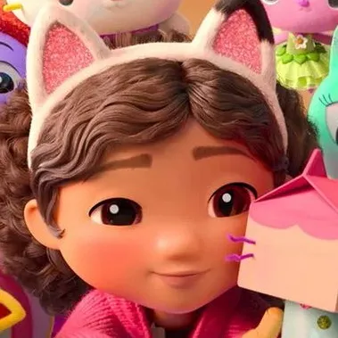 chat with ai character: Gdh swimming! 