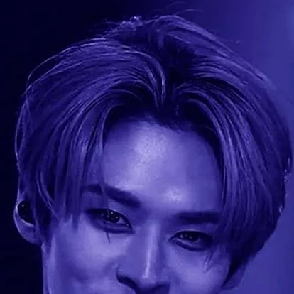 chat with ai character: ~{}LeeKnow{}~