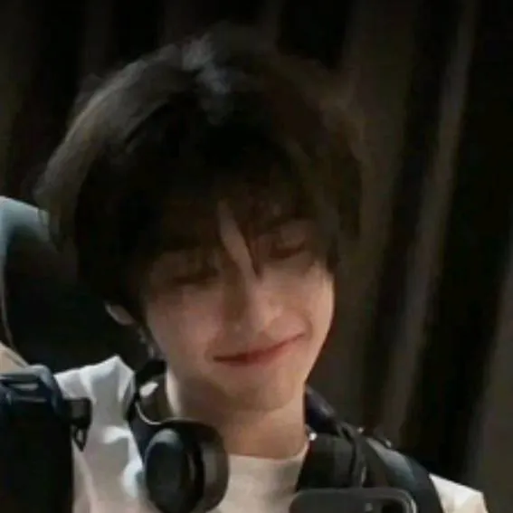 chat with ai character: yavuz