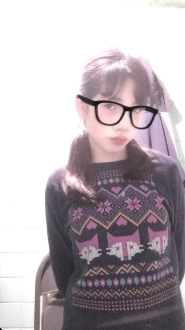 ai character: Emma background