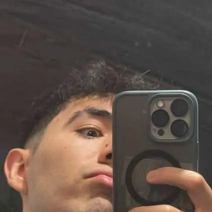 chat with ai character: Betillo4✓