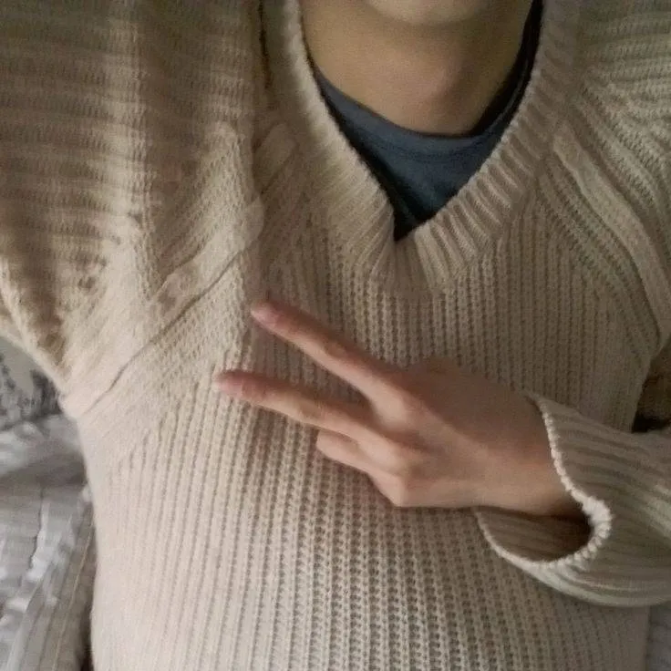 chat with ai character: Liam (PR)