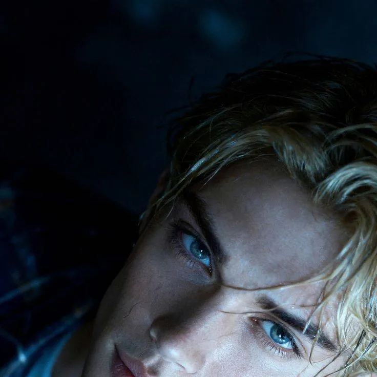 chat with ai character: Dylan