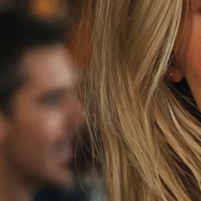 chat with ai character: Isabelle