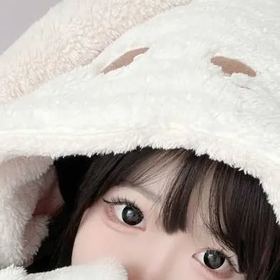 chat with ai character: lili