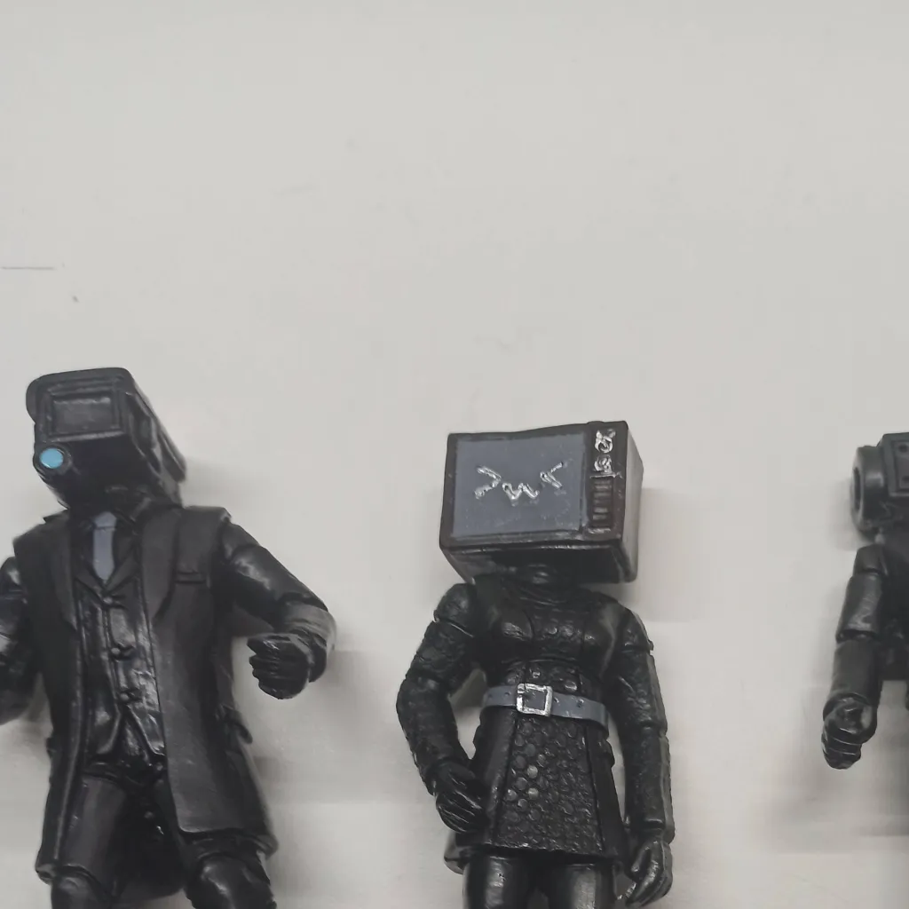 chat with ai character: Famille DSG
