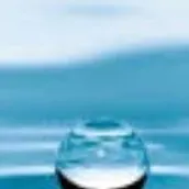 chat with ai character: gota de agua