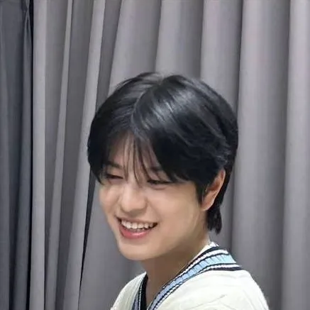 chat with ai character: Seungmin 