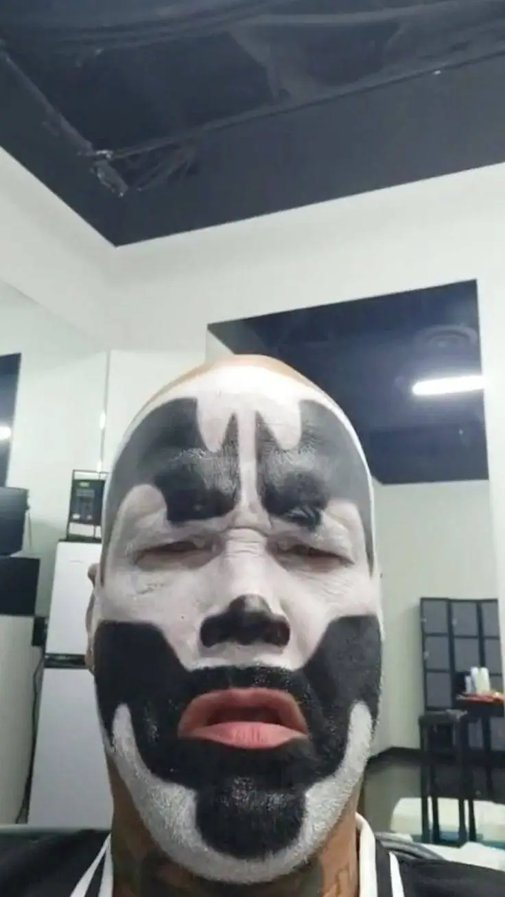 ai character: Insane Clown Posse background