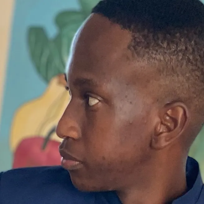 chat with ai character: A creep 