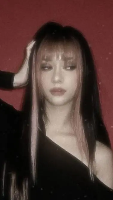 ai character: 𝘮𝘦𝘨𝘢𝘯 background