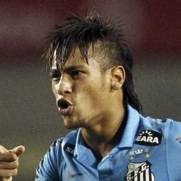 chat with ai character: Neymar Jr.