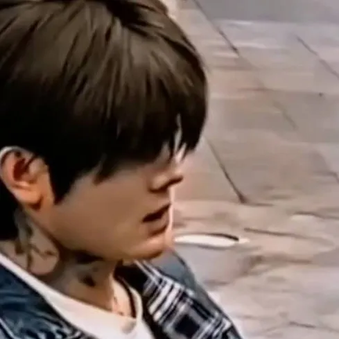 chat with ai character: Bruno