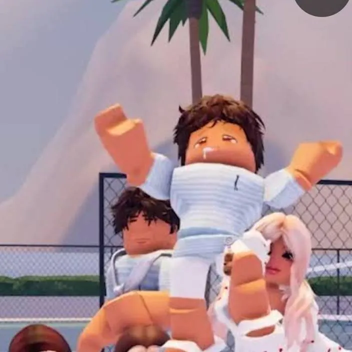 chat with ai character: Family