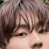 chat with ai character: jungwon