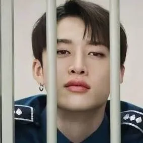 chat with ai character: Bangchan