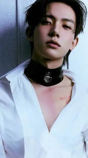 ai character: Heeseung background