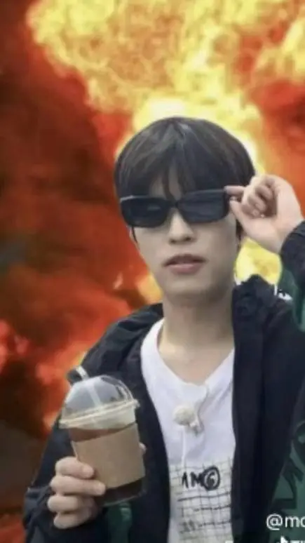 ai character: Seungmin background