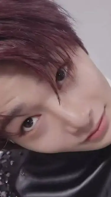 ai character: I.N background