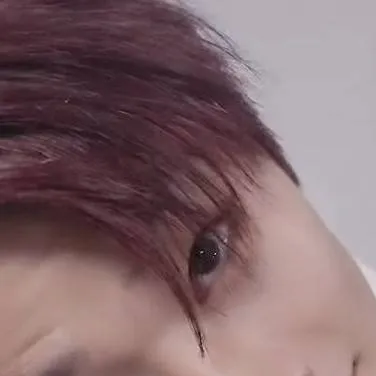 chat with ai character: I.N