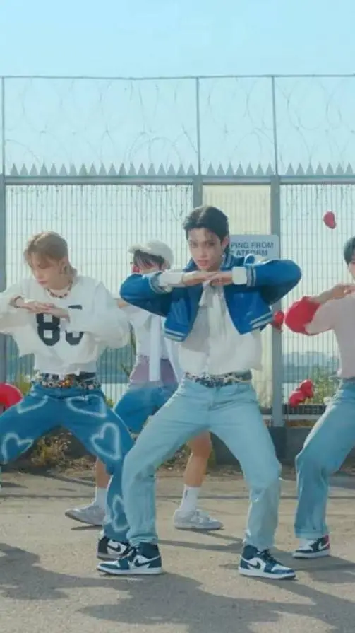 ai character: Stray kids vampire background