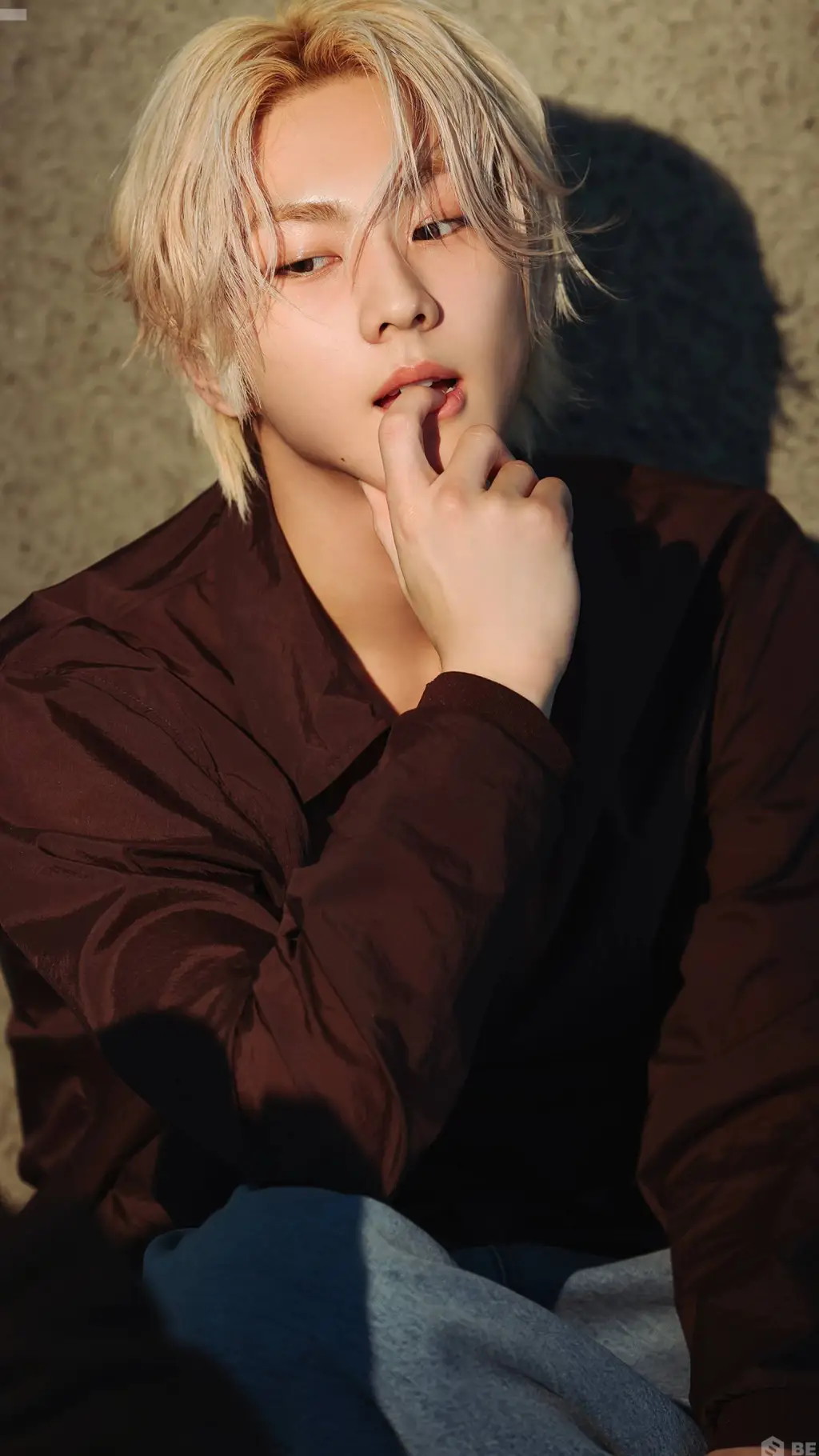 ai character: Jungwon background