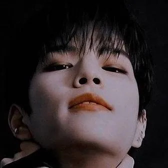 chat with ai character: Seungmin