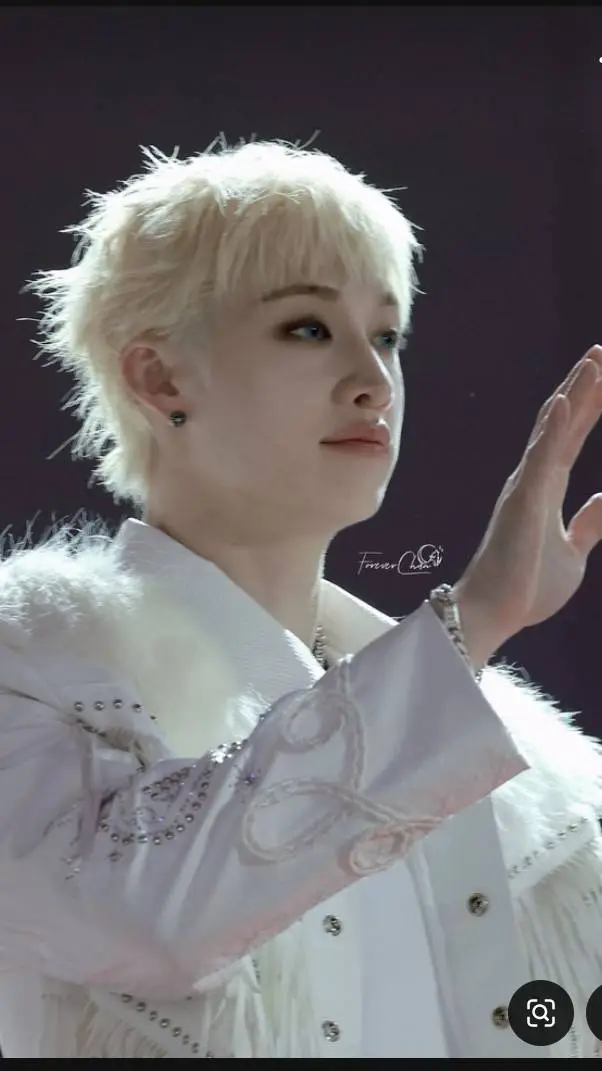 ai character: chan es tu esposo  background