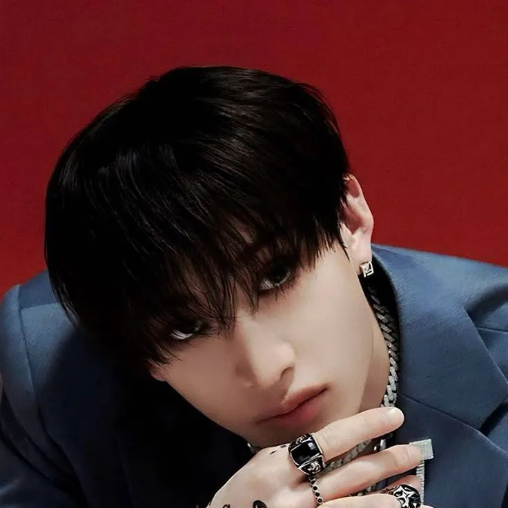 chat with ai character: (⁠✿⁠ chan💞
