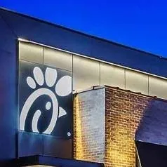 chat with ai character: Kayla